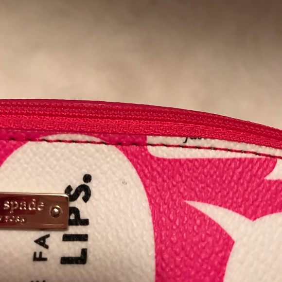 Kate Spade Large Annabella Cosmetic Case - Picture 6 of 7